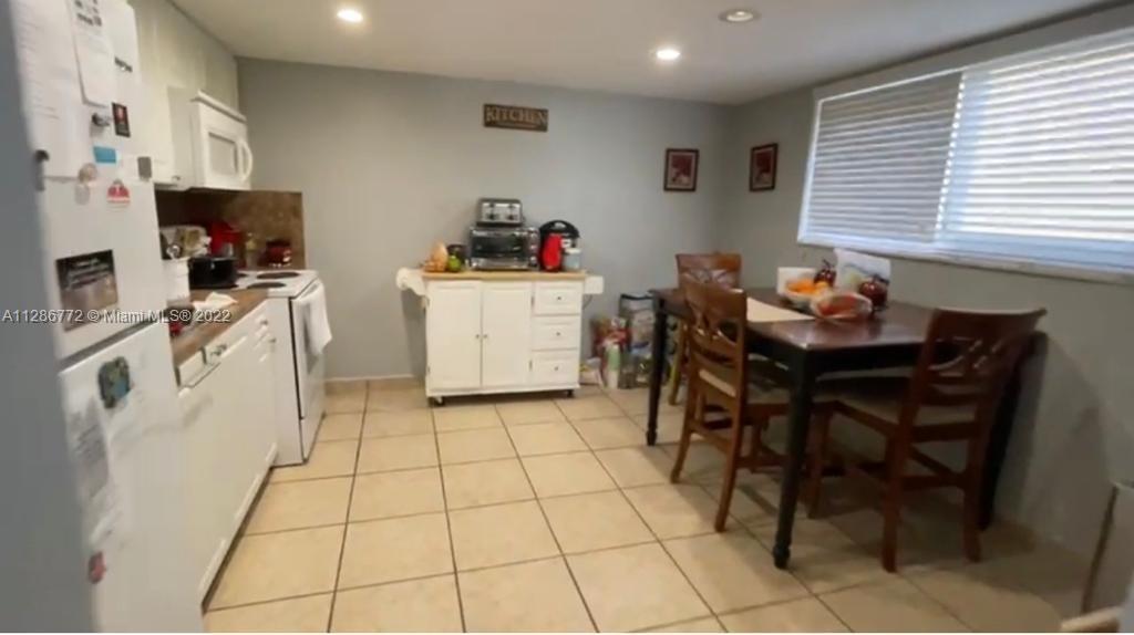 See details / 2688 sq. ft. $ 2022-10-10 0 Photo