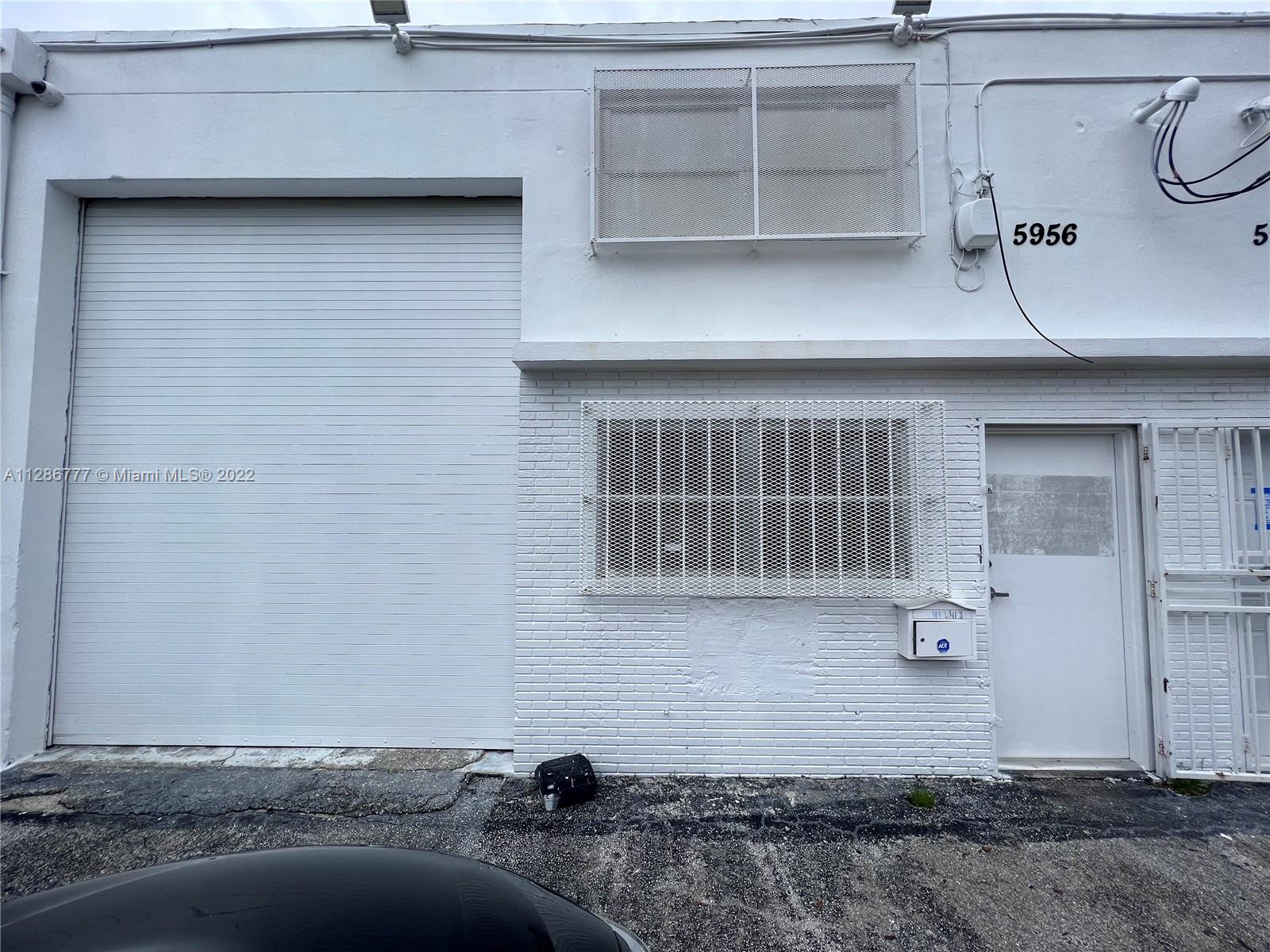 See details / sq. ft. $ 2022-11-21 0 Photo