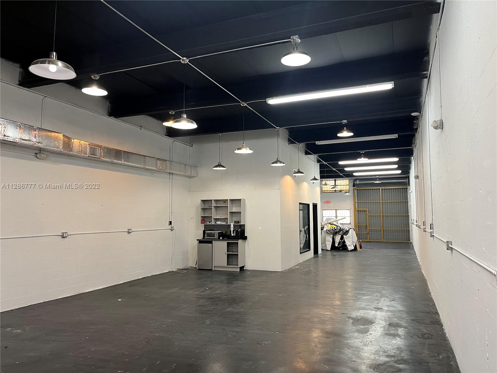 See details / sq. ft. $ 2022-11-21 0 Photo