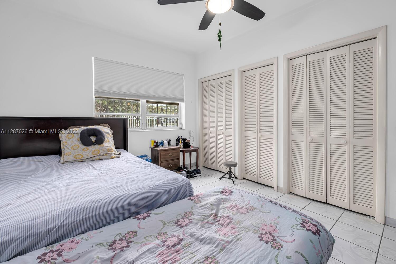 See details / 2639 sq. ft. $ 2022-10-11 0 Photo