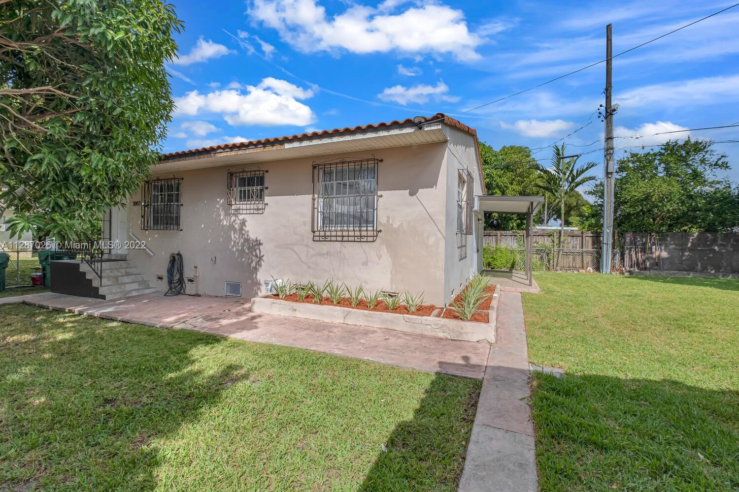 See details / 2639 sq. ft. $ 2022-10-11 0 Photo