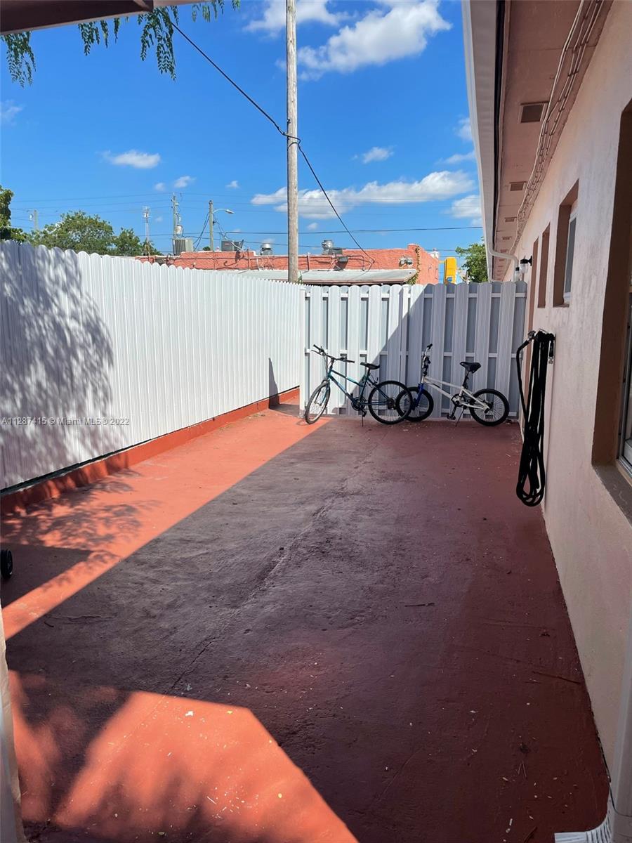 See details / sq. ft. $ 2023-01-16 0 Photo