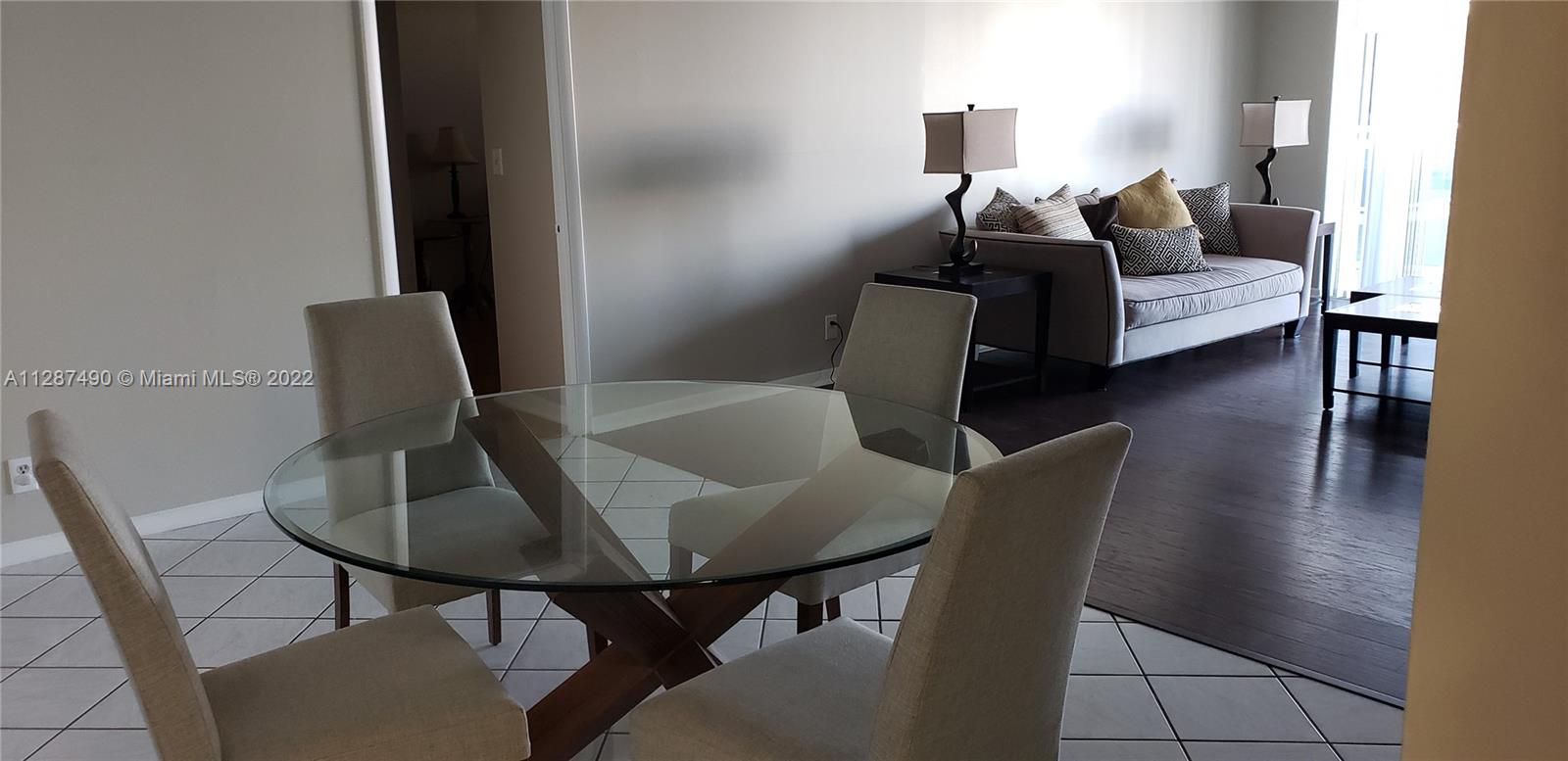 Photo of 3800 Ocean Dr #425, Hollywood, Florida, 33019 - Dining and living room 1