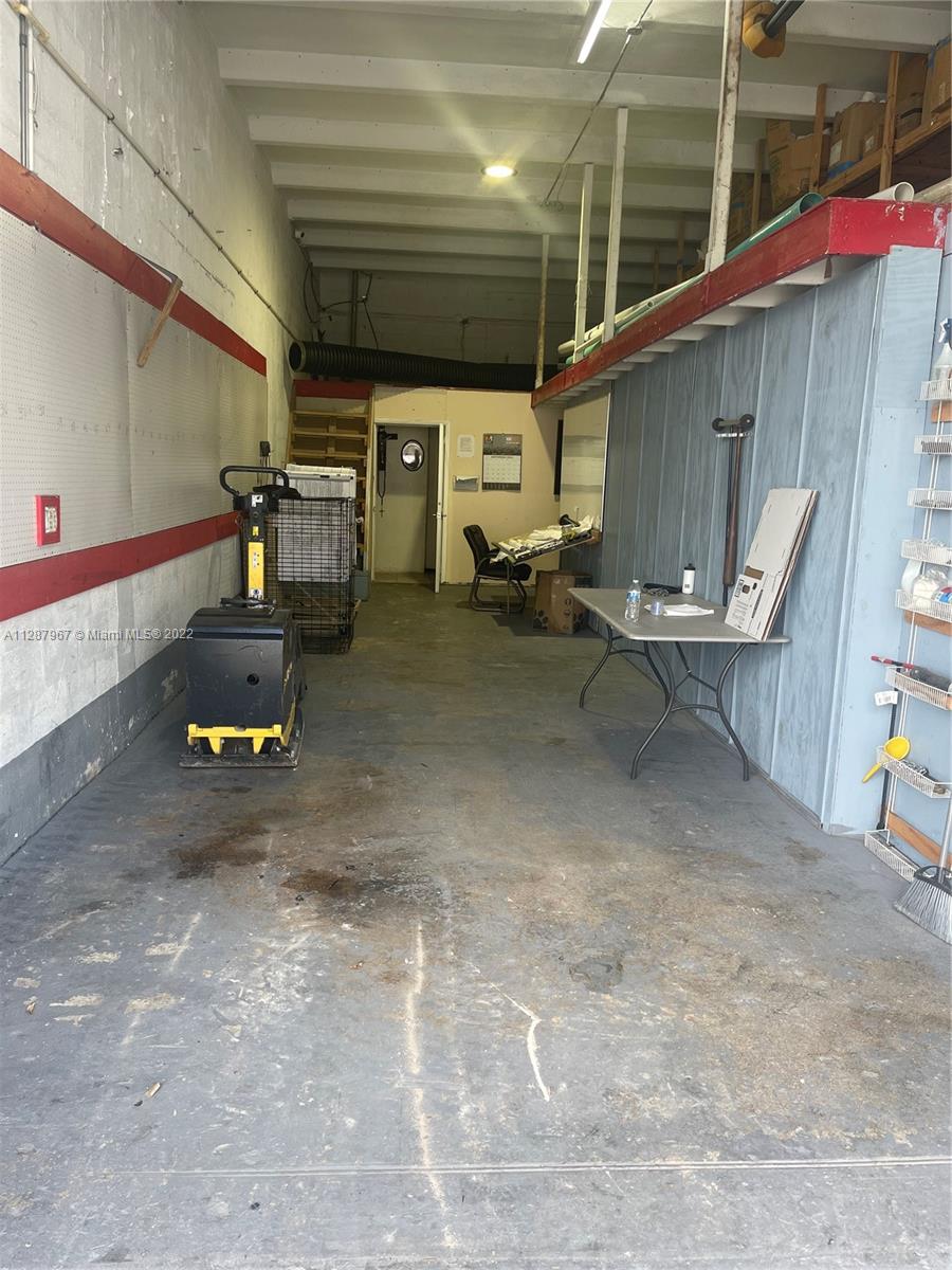 See details 7 / sq. ft. $ 2022-10-13 0 Photo