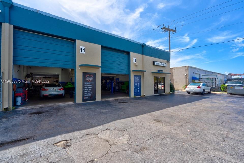 See details / sq. ft. $ 2022-10-13 0 Photo