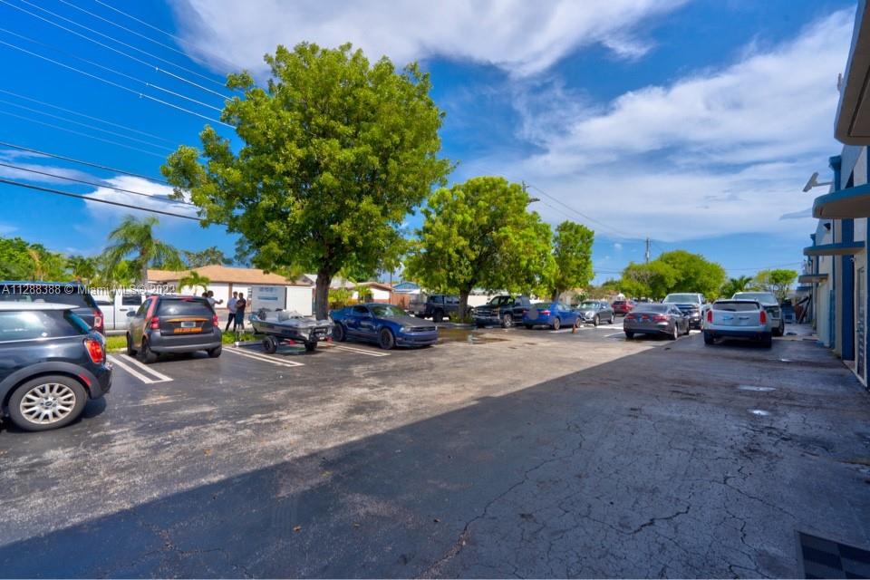 See details / sq. ft. $ 2022-10-13 0 Photo