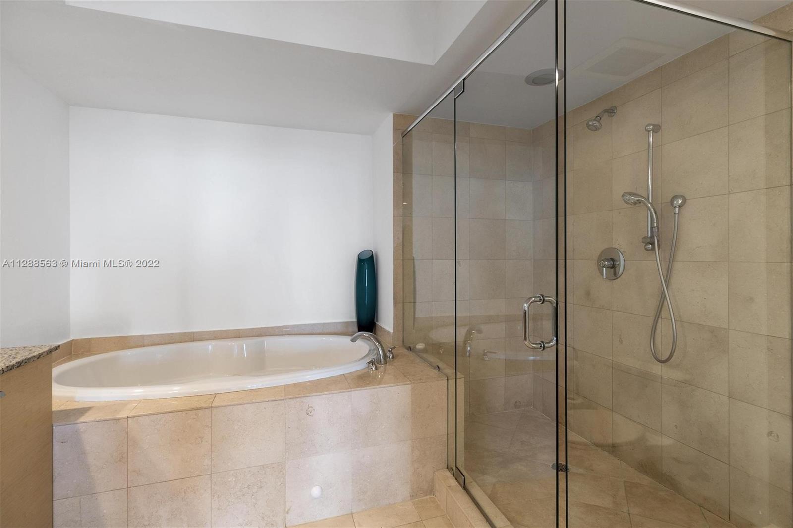 Ver detalles 5006 2 / 2 1458 sq. ft. $ 2022-10-14 0 foto