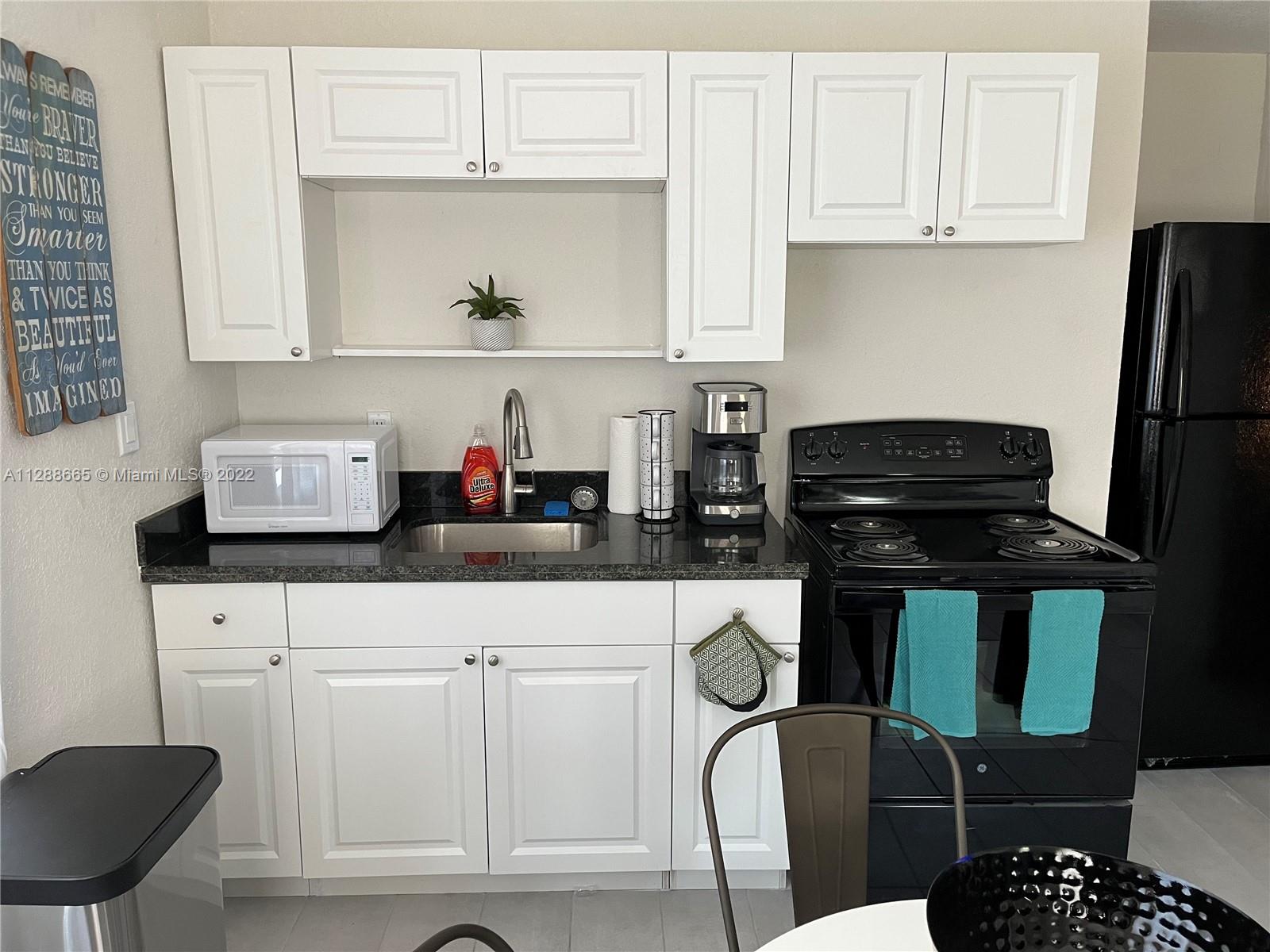 See details / 1236 sq. ft. $ 2022-10-14 0 Photo