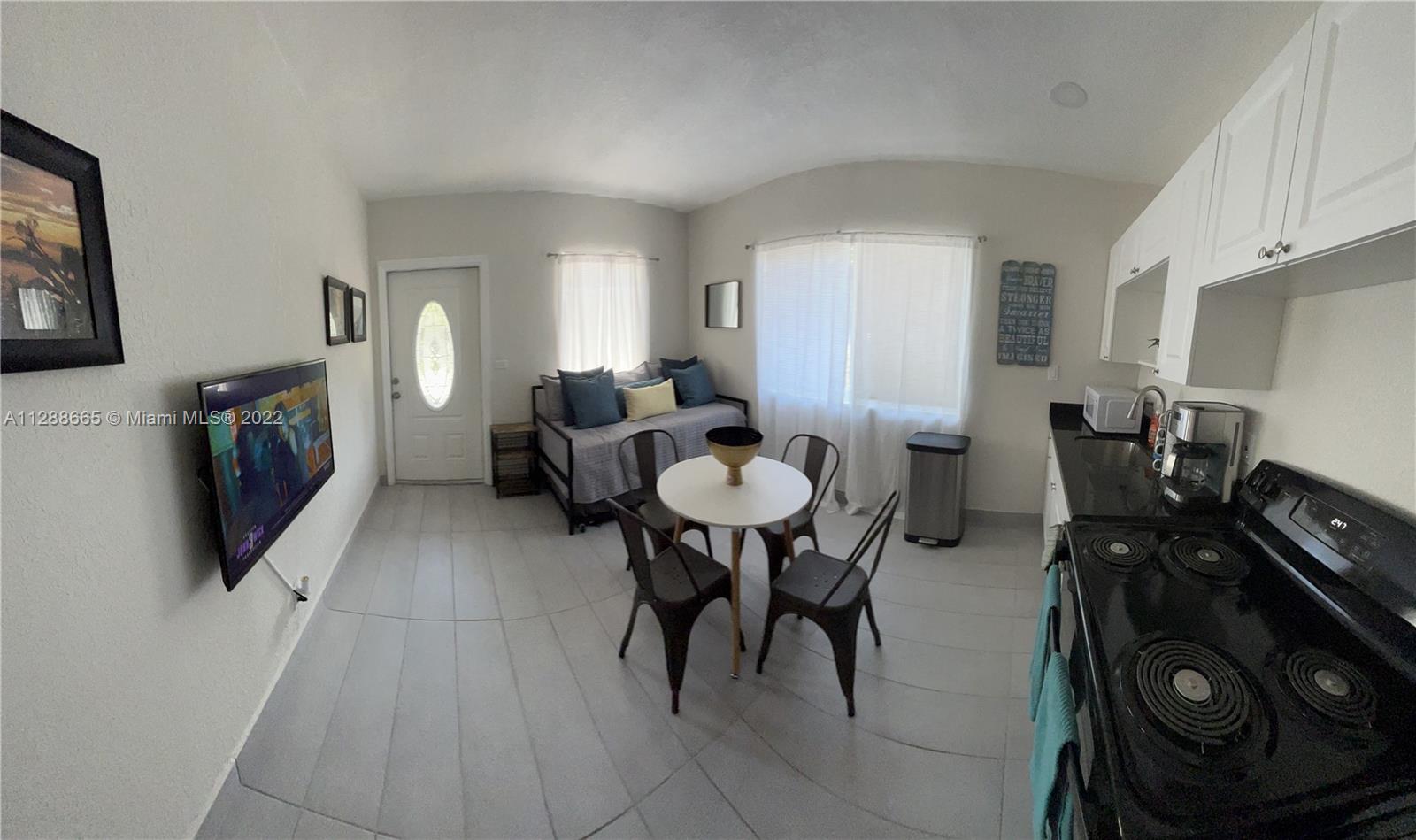 See details / 1236 sq. ft. $ 2022-10-14 0 Photo