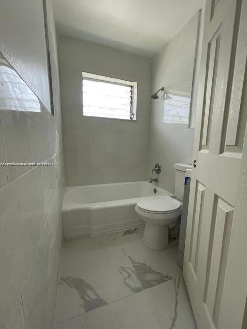 See details / 1680 sq. ft. $ 2022-10-14 0 Photo