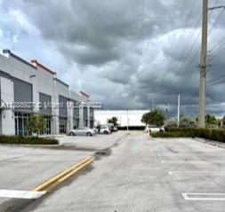 See details 13 / sq. ft. $ 2022-10-14 0 Photo