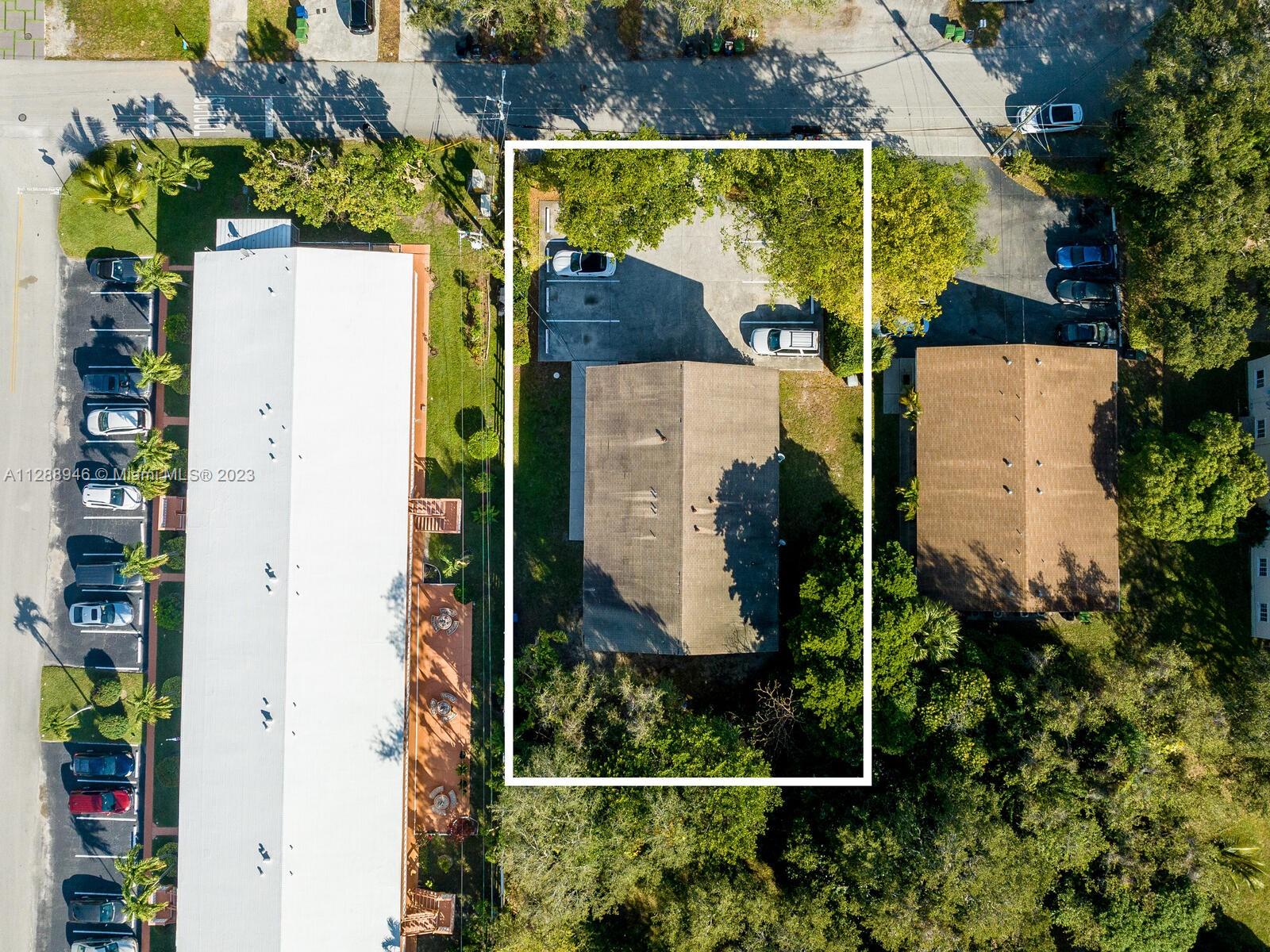 See details / 4005 sq. ft. $ 2023-01-04 0 Photo