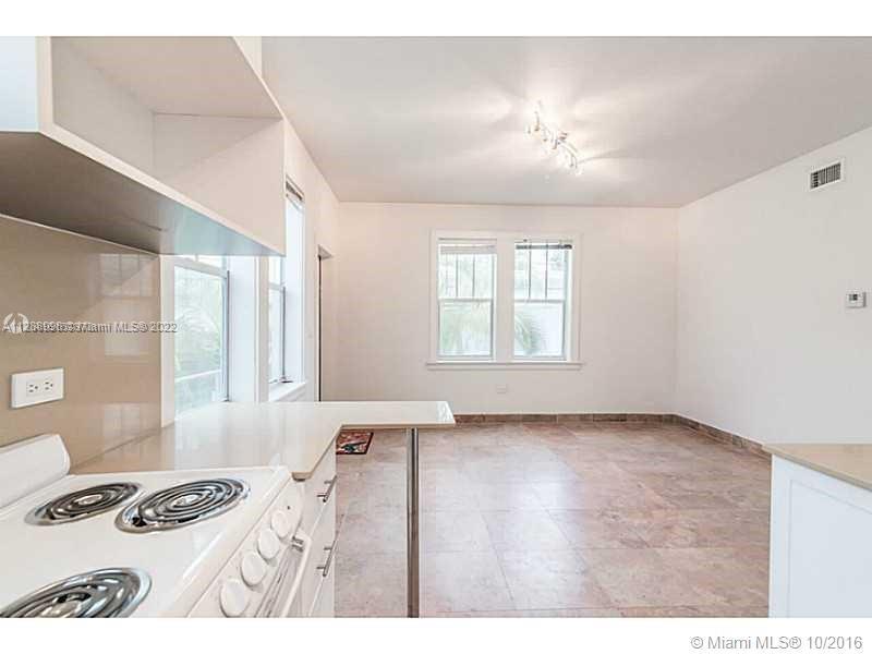 See details / 4726 sq. ft. $ 2022-12-06 0 Photo
