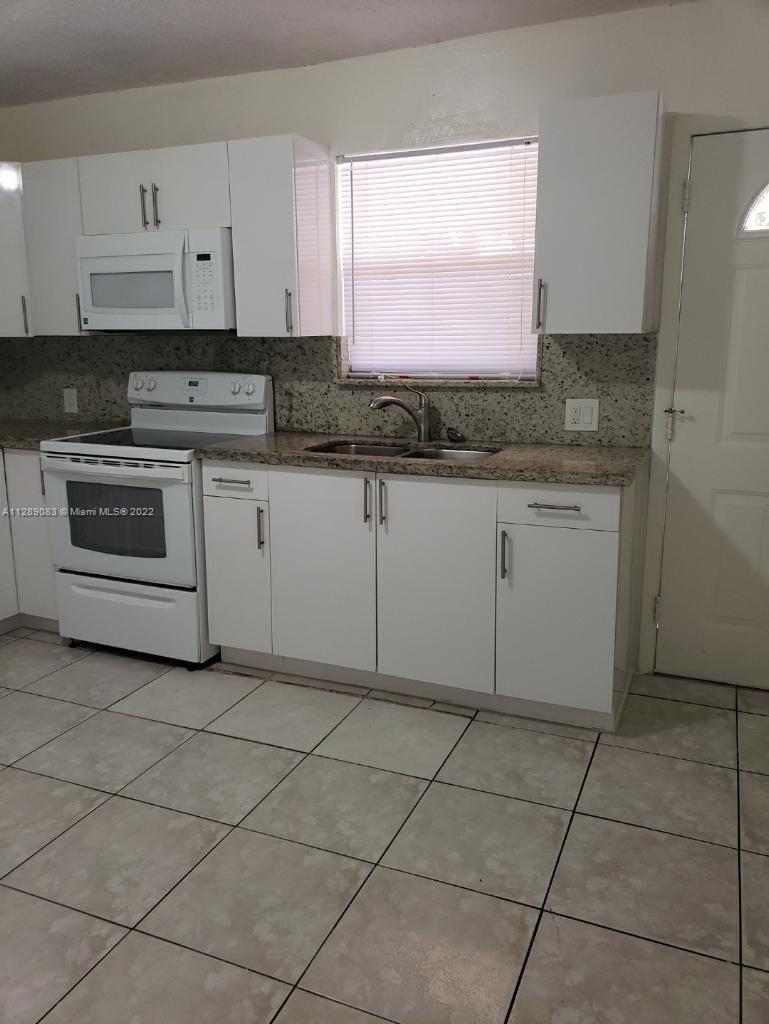 See details / 2345 sq. ft. $ 2022-12-02 0 Photo