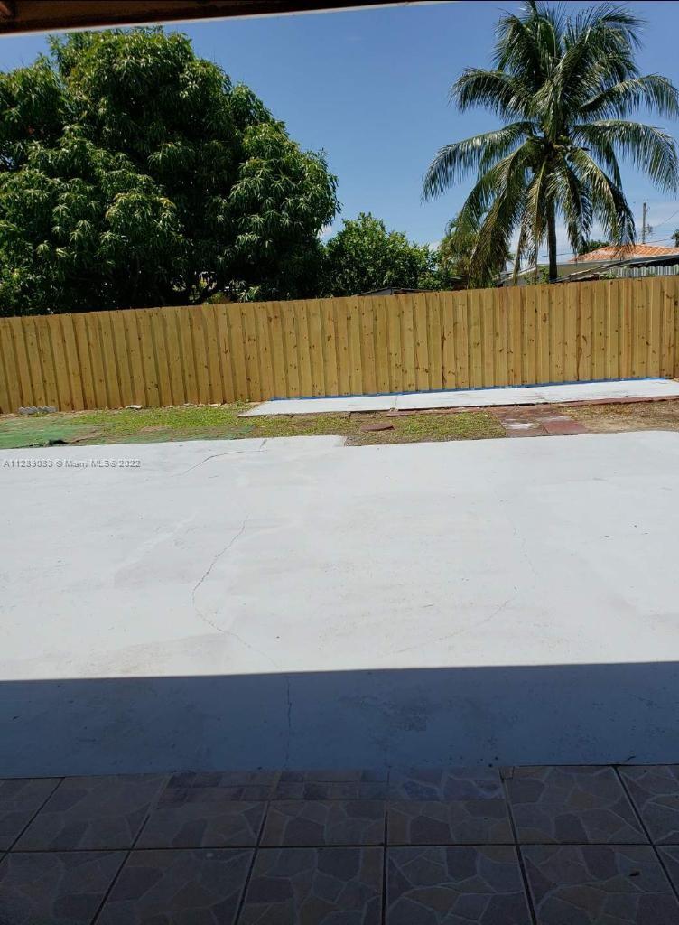 See details / 2345 sq. ft. $ 2022-12-02 0 Photo