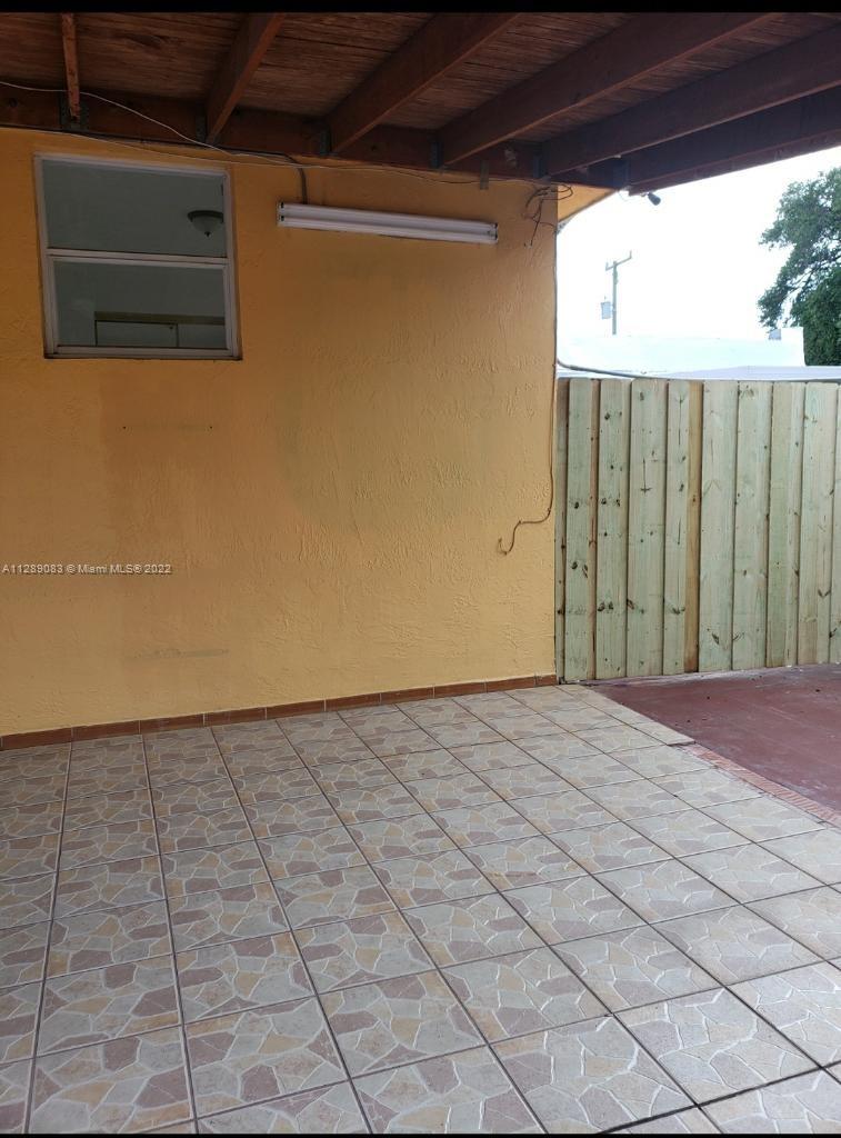 See details / 2345 sq. ft. $ 2022-12-02 0 Photo