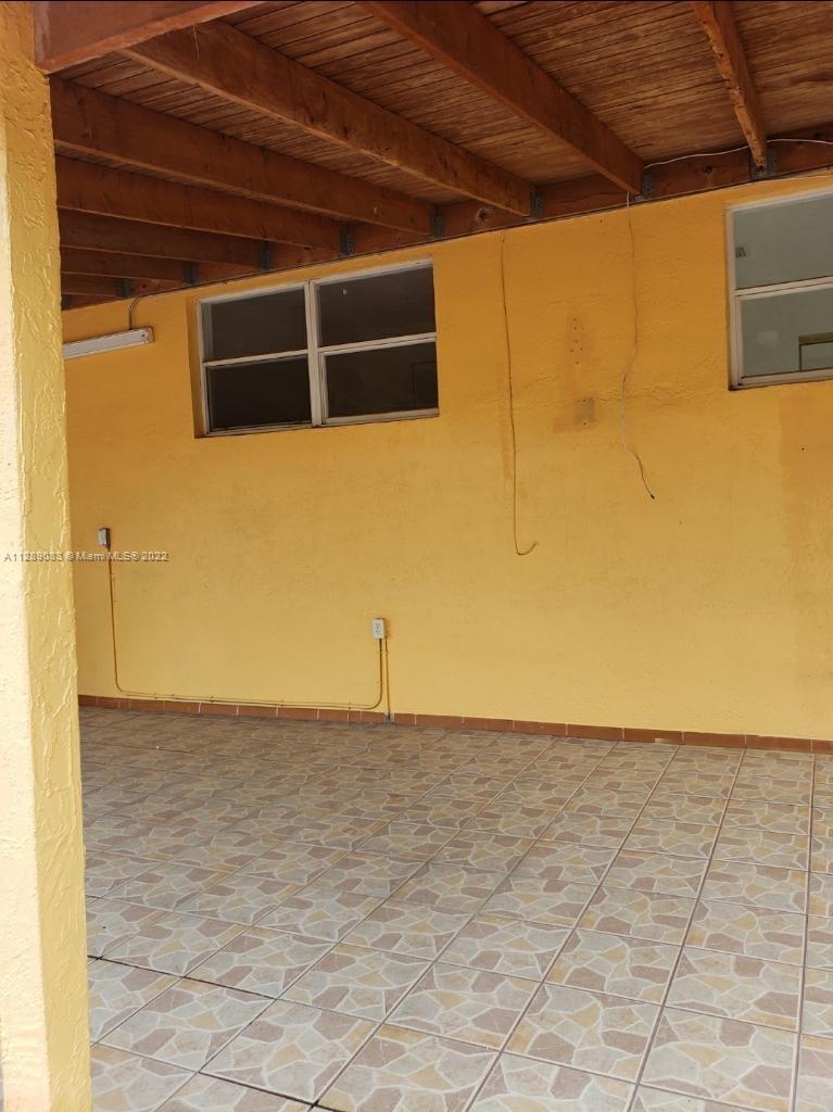See details / 2345 sq. ft. $ 2022-12-02 0 Photo