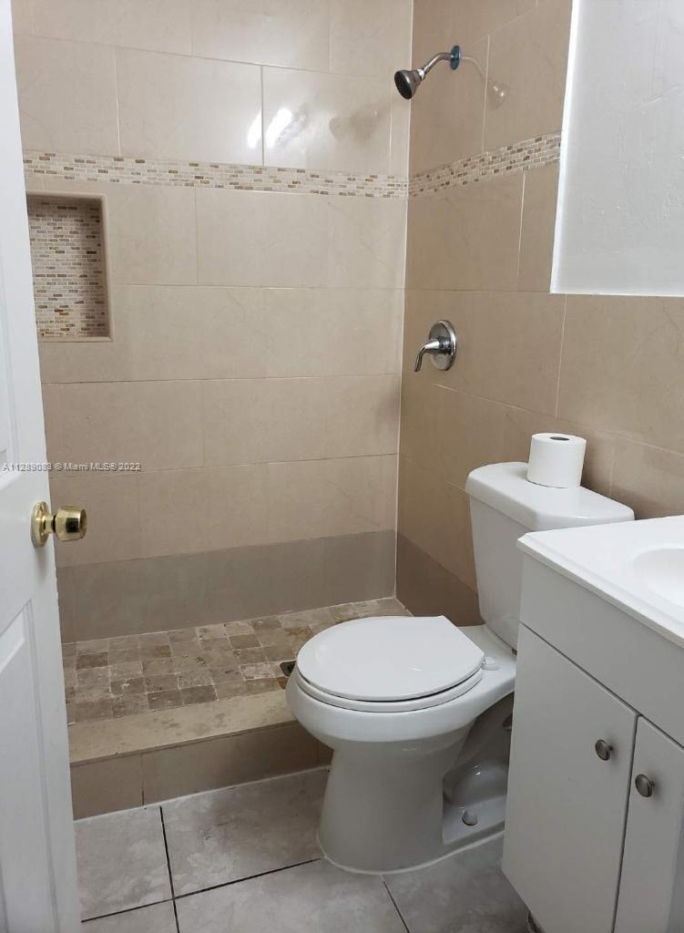 See details / 2345 sq. ft. $ 2022-12-02 0 Photo