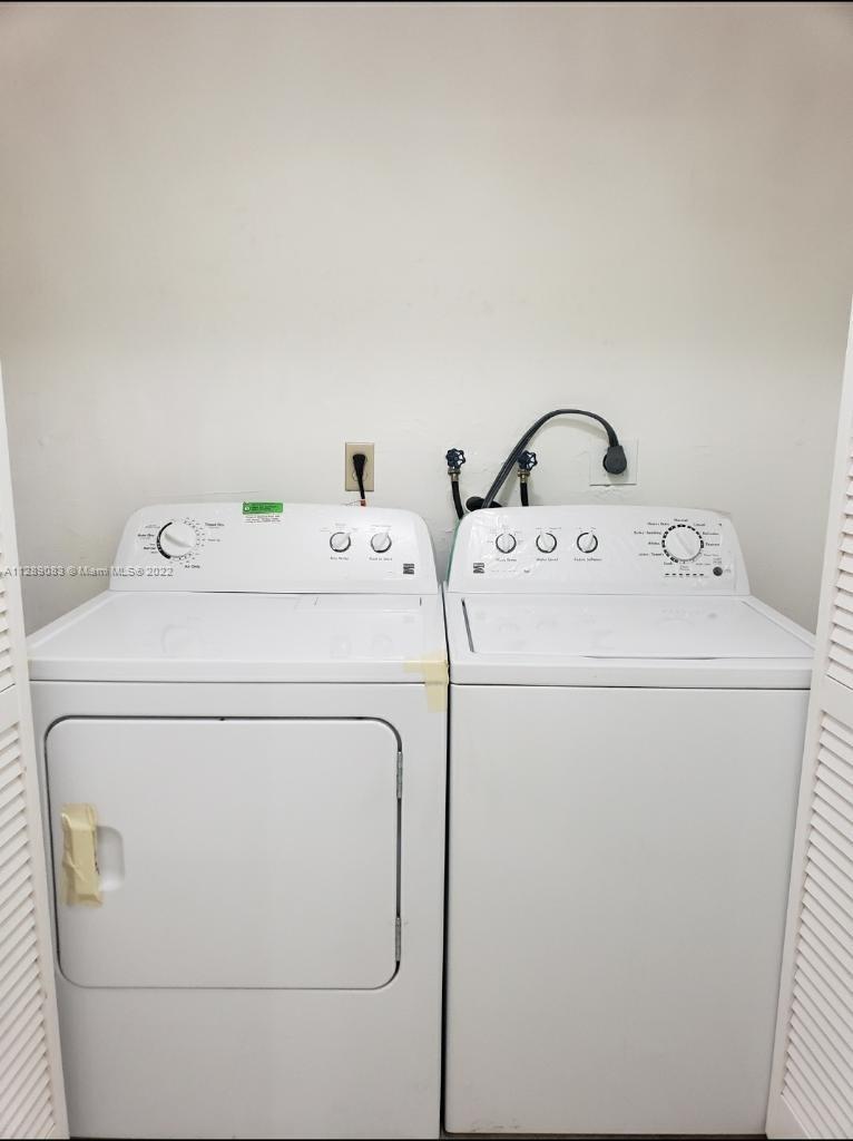 See details / 2345 sq. ft. $ 2022-12-02 0 Photo