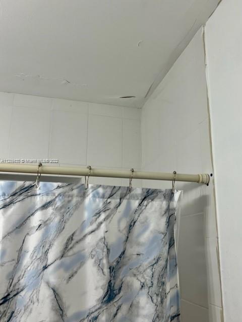 See details / 1352 sq. ft. $ 2023-01-19 0 Photo