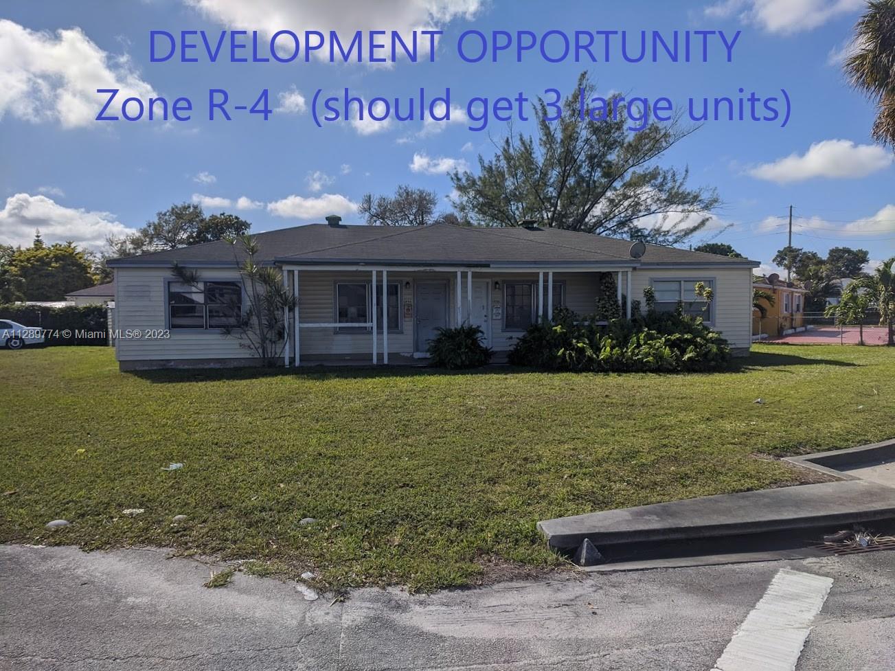 See details / 1734 sq. ft. $ 2022-10-17 0 Photo