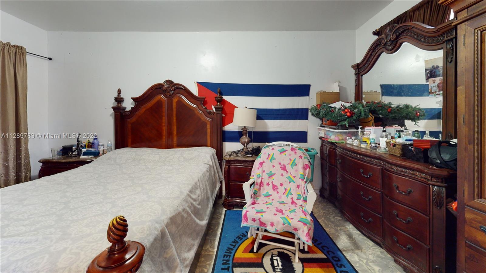 See details / 2798 sq. ft. $ 2022-10-17 0 Photo