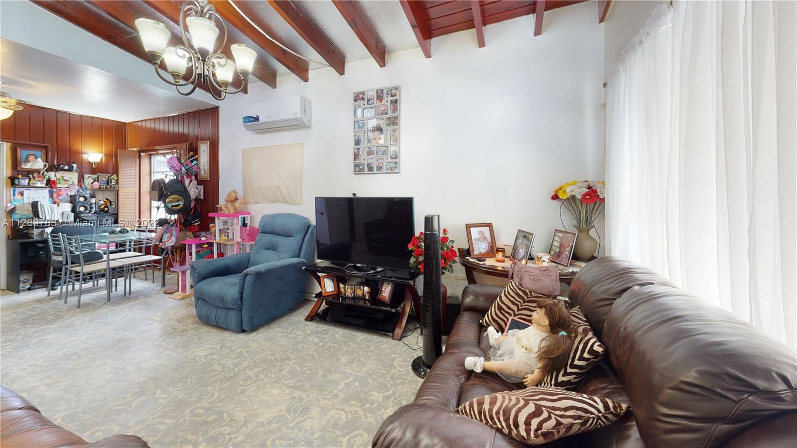 See details / 2798 sq. ft. $ 2022-10-17 0 Photo