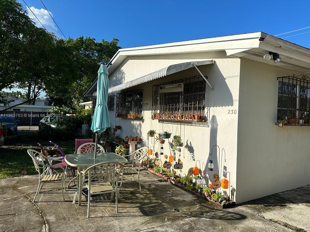 See details / 2798 sq. ft. $ 2022-10-17 0 Photo