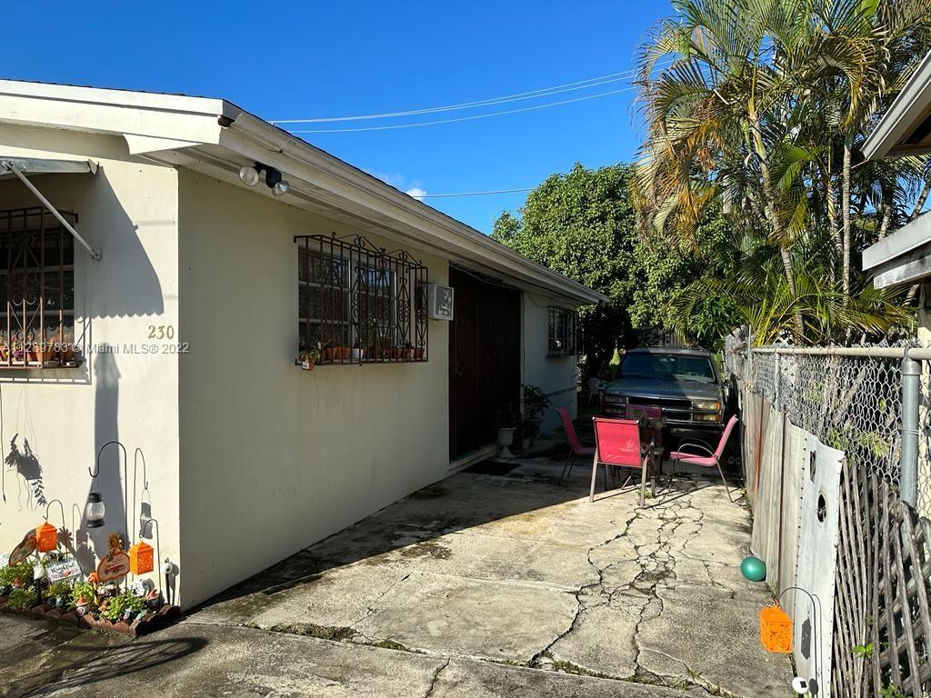 See details / 2798 sq. ft. $ 2022-10-17 0 Photo