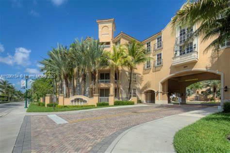 Photo of 3001 185th St #316, Aventura, Florida, 33180 -