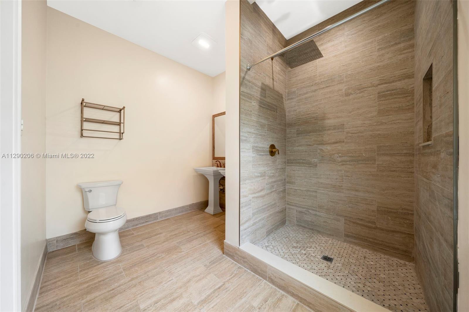 See details / 2358 sq. ft. $ 2023-01-26 0 Photo
