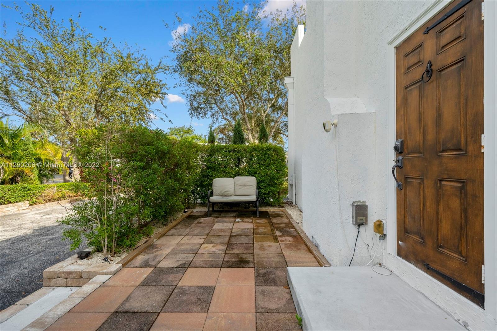 See details / 2358 sq. ft. $ 2023-01-26 0 Photo