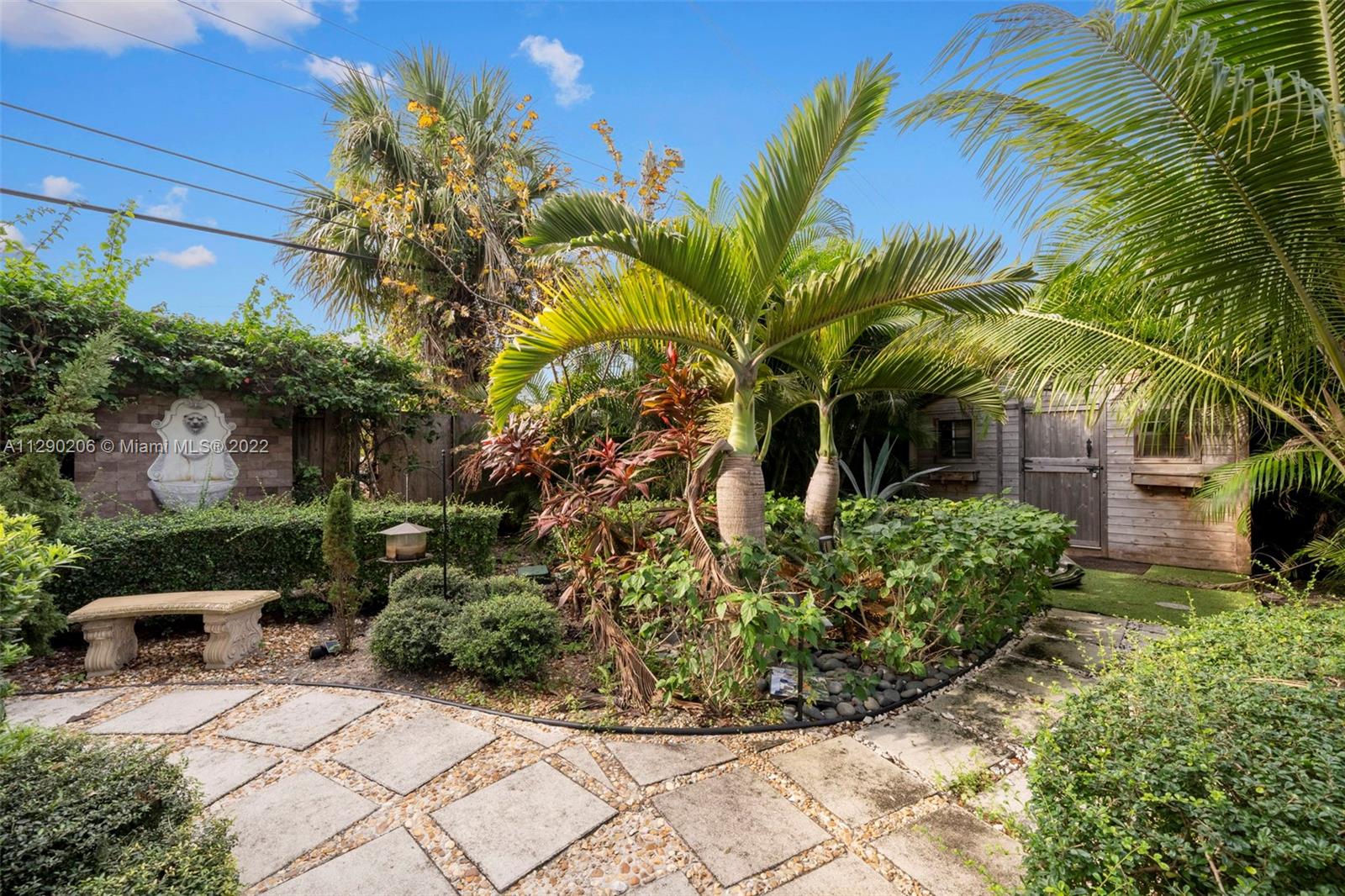 See details / 2358 sq. ft. $ 2023-01-26 0 Photo