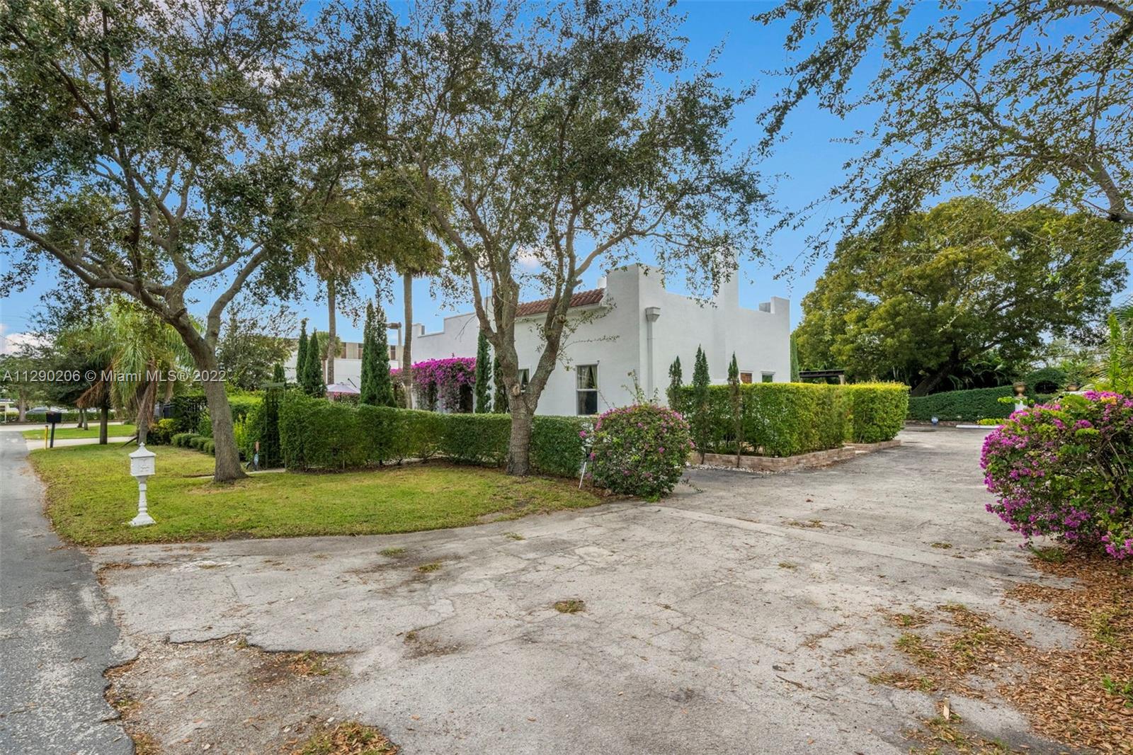 See details / 2358 sq. ft. $ 2023-01-26 0 Photo