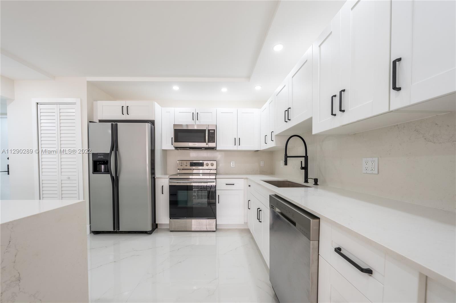 Photo of 8877 Collins Ave #503, Surfside, Florida, 33154 -