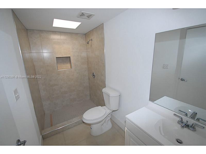 See details / 2143 sq. ft. $ 2022-11-29 0 Photo