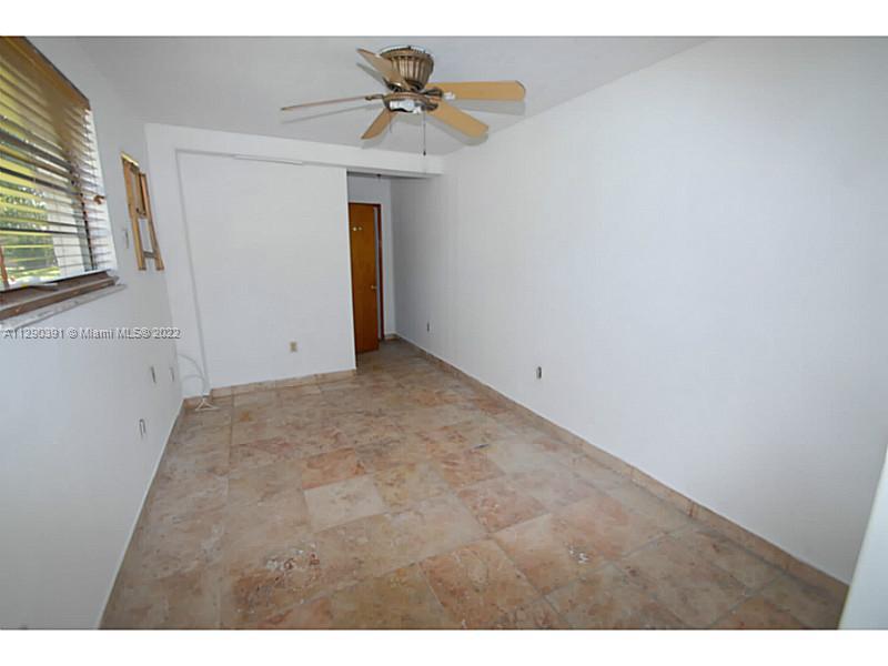 See details / 2143 sq. ft. $ 2022-11-29 0 Photo