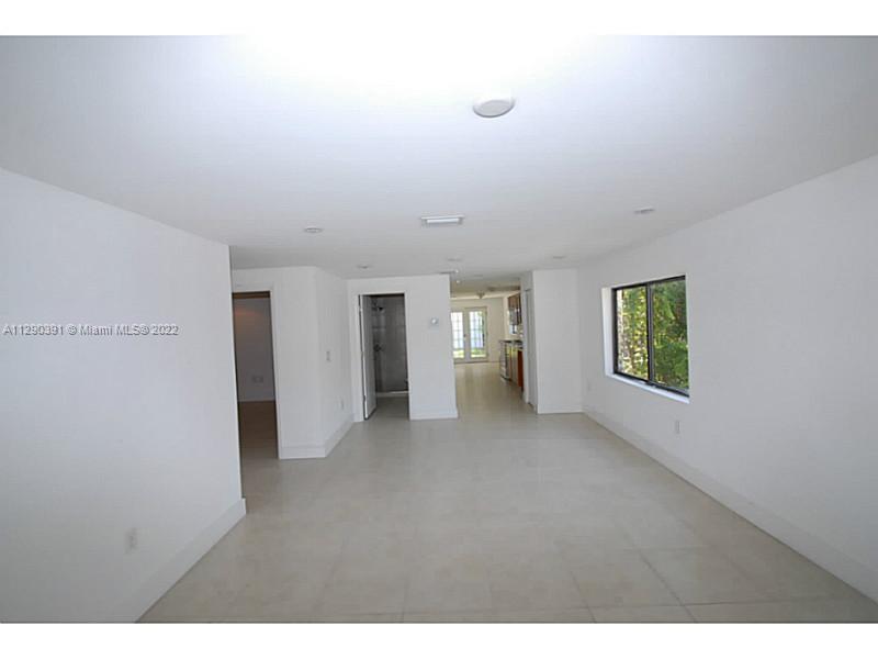 See details / 2143 sq. ft. $ 2022-11-29 0 Photo