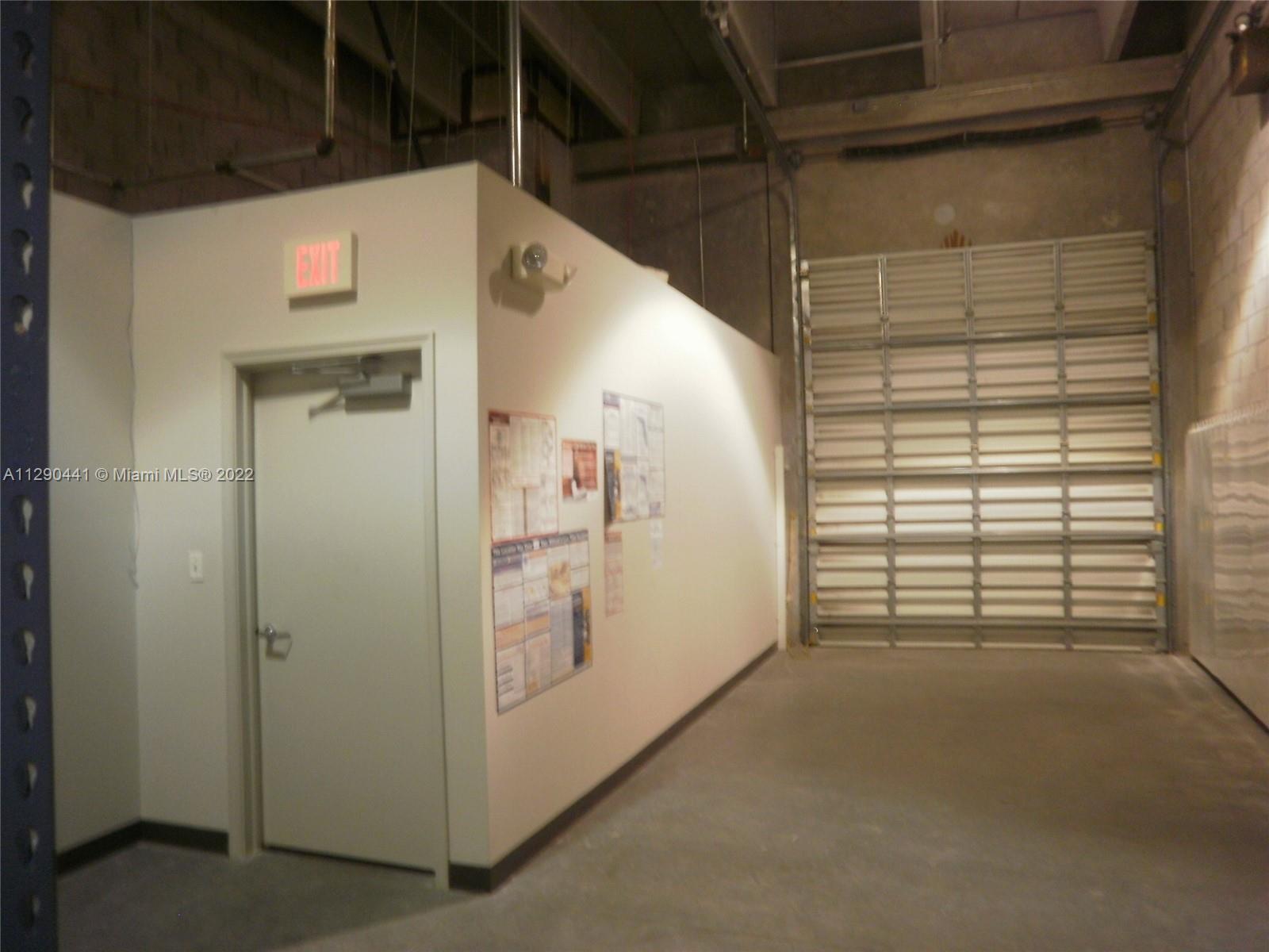See details 107 / sq. ft. $ 2022-10-18 0 Photo