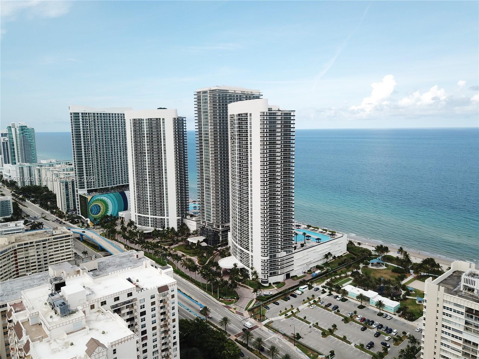 Ver detalles 3706 2 / 1 1086 sq. ft. $ 2022-10-19 0 foto