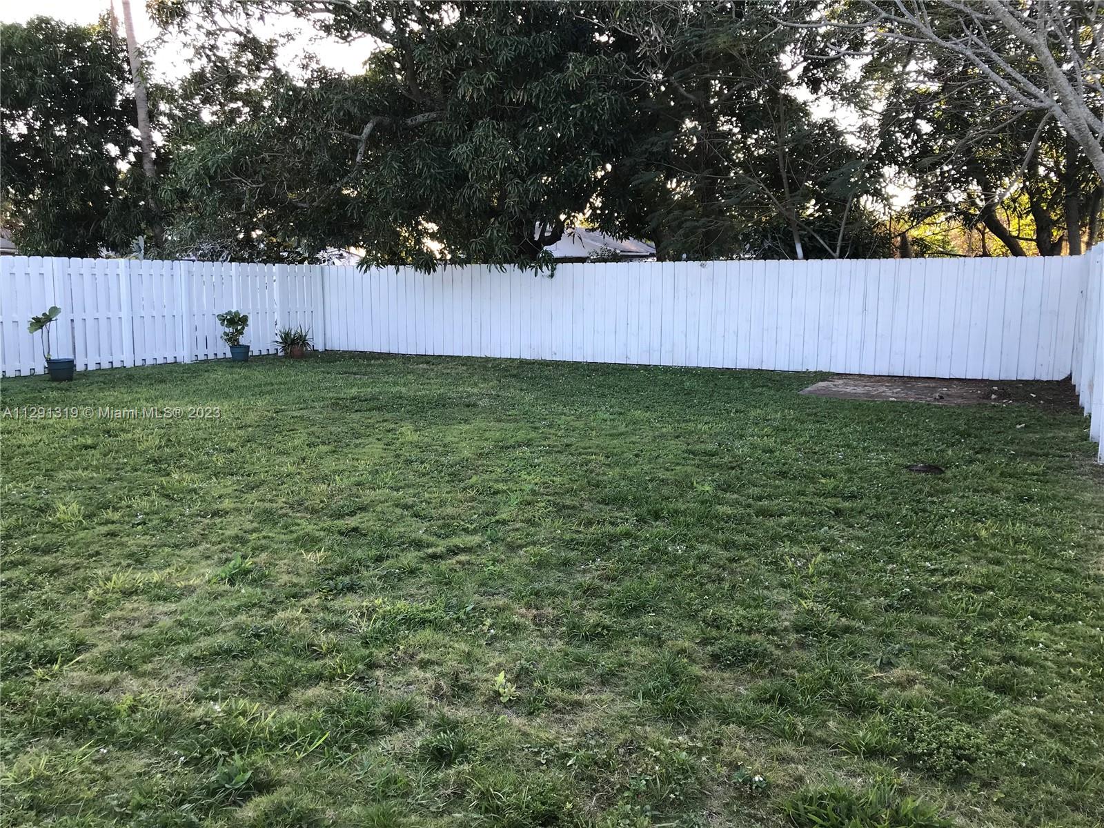 See details / 1598 sq. ft. $ 2022-12-11 0 Photo