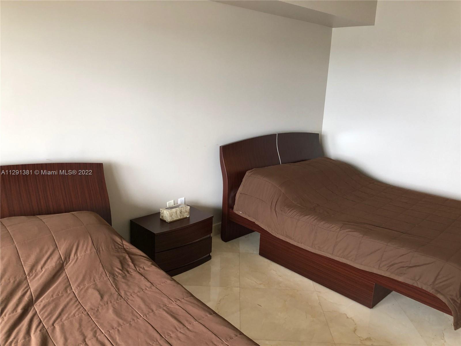 See details 3609 2 / 1 1086 sq. ft. $ 2022-10-20 0 Photo