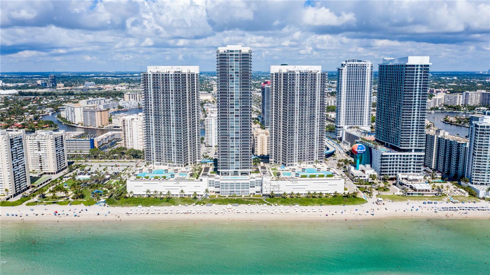 See details 1708 3 / 3 1571 sq. ft. $ 2022-10-20 0 Photo
