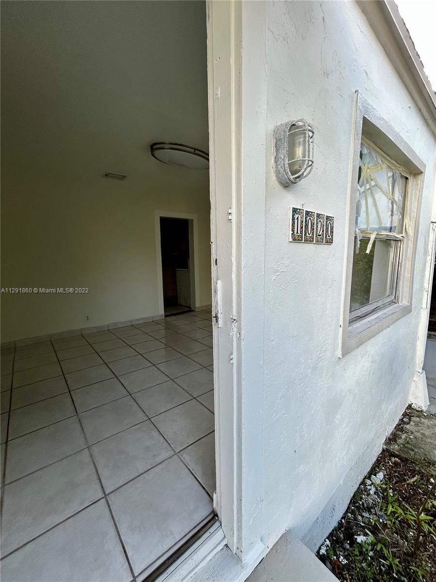 See details / 3240 sq. ft. $ 2023-01-24 0 Photo