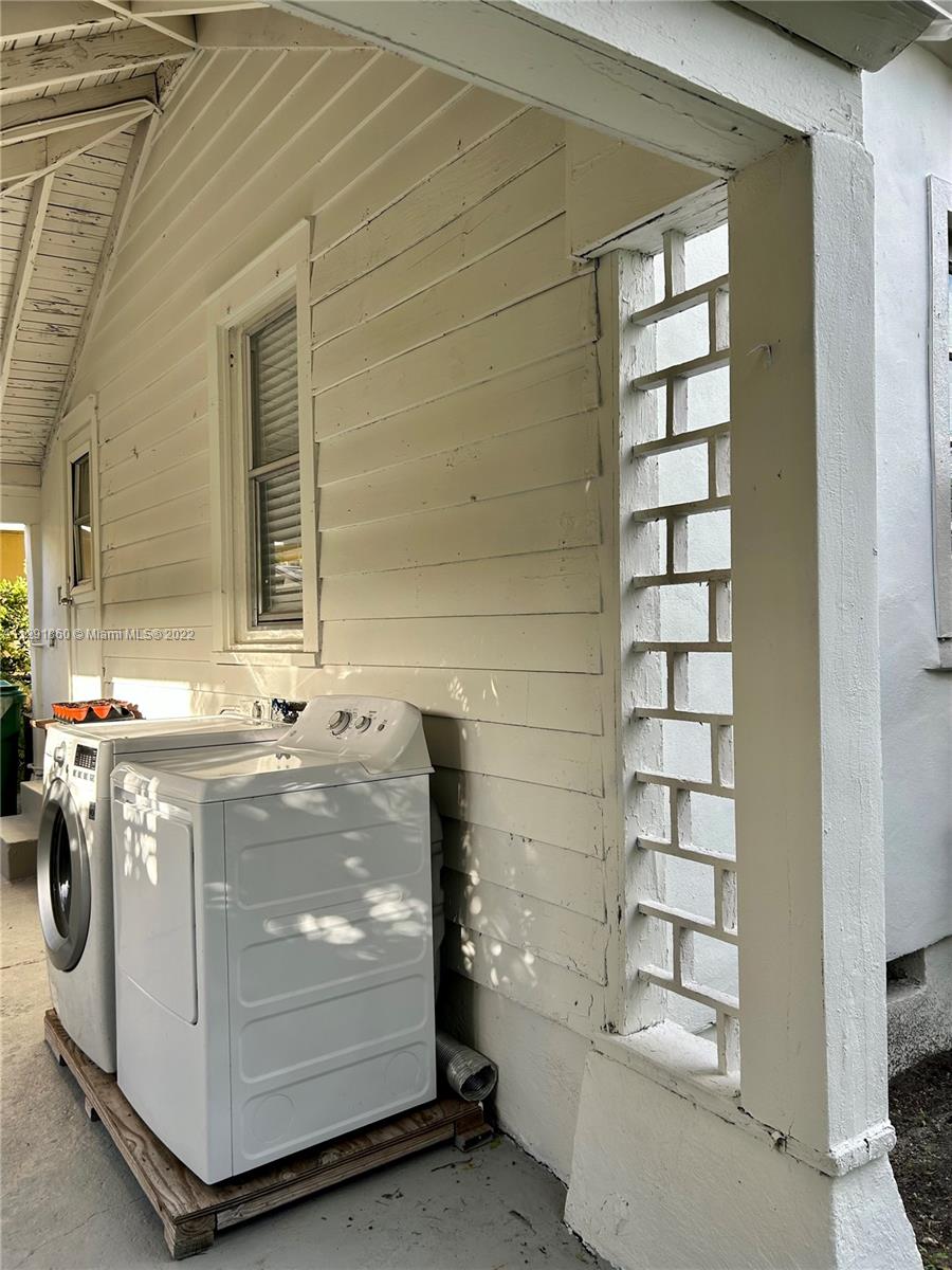 See details / 3240 sq. ft. $ 2023-01-24 0 Photo