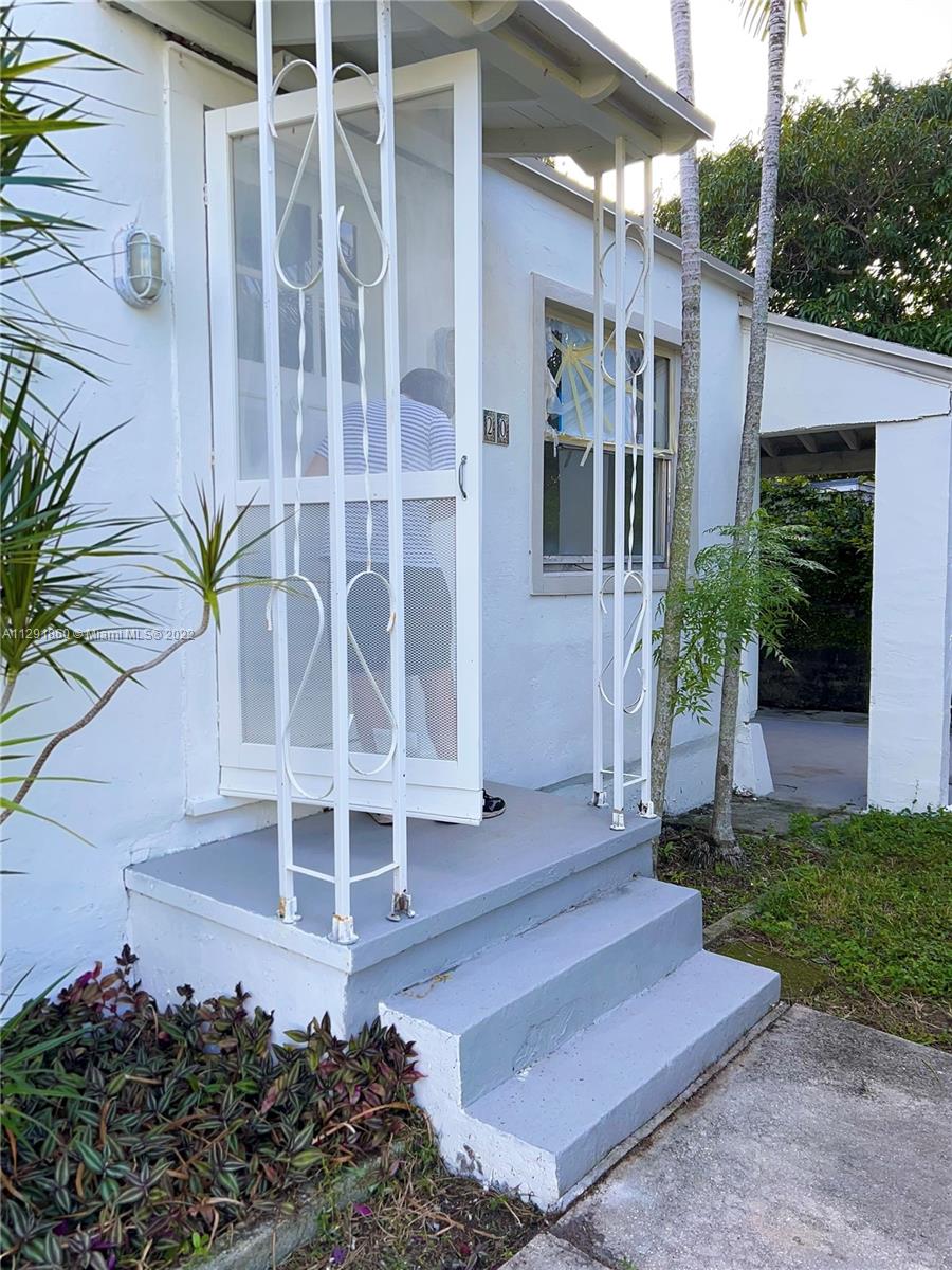 See details / 3240 sq. ft. $ 2023-01-24 0 Photo