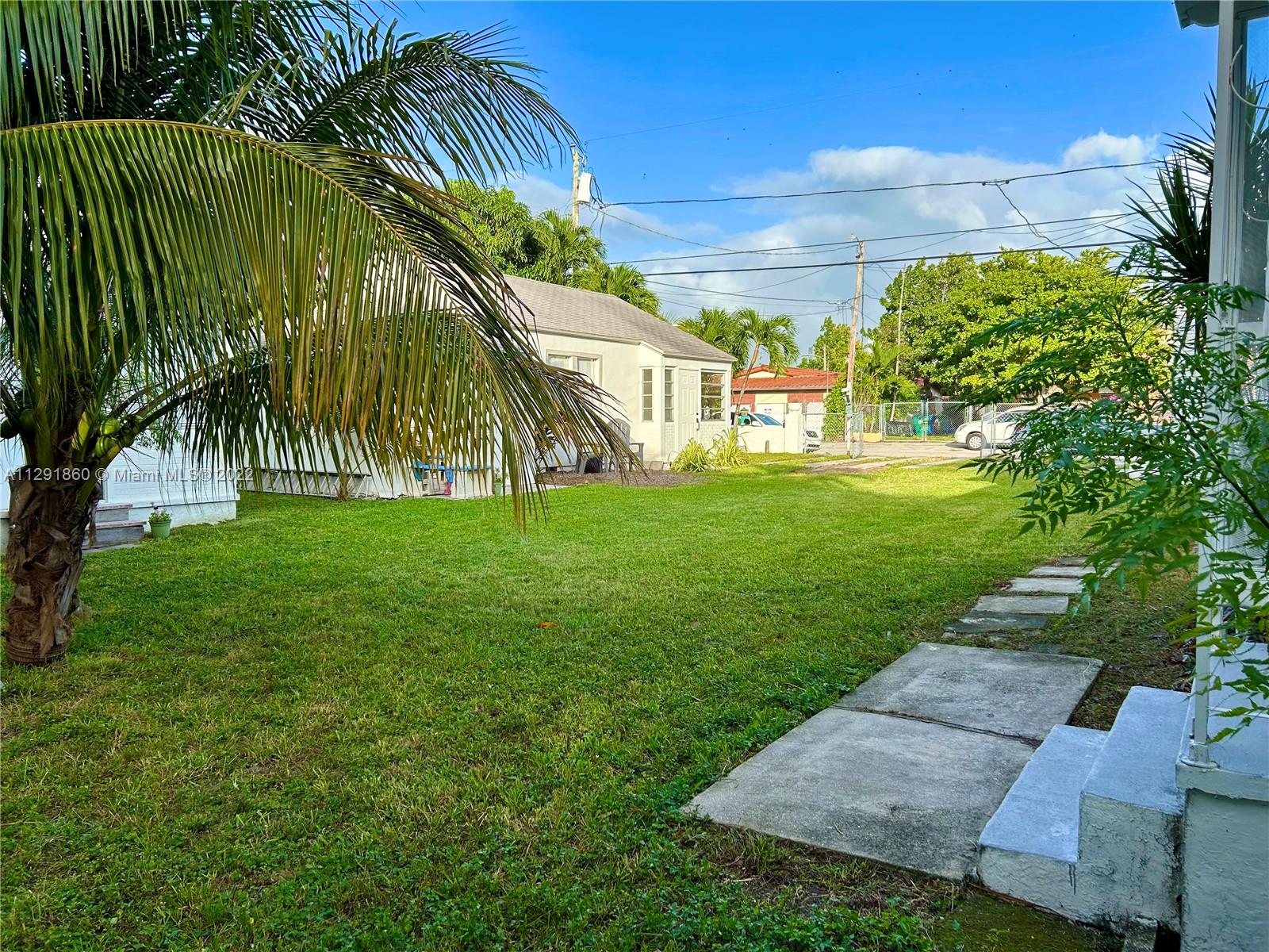 See details / 3240 sq. ft. $ 2023-01-24 0 Photo