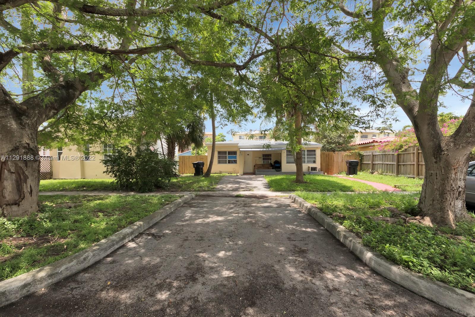 See details / 1422 sq. ft. $ 2022-10-21 0 Photo
