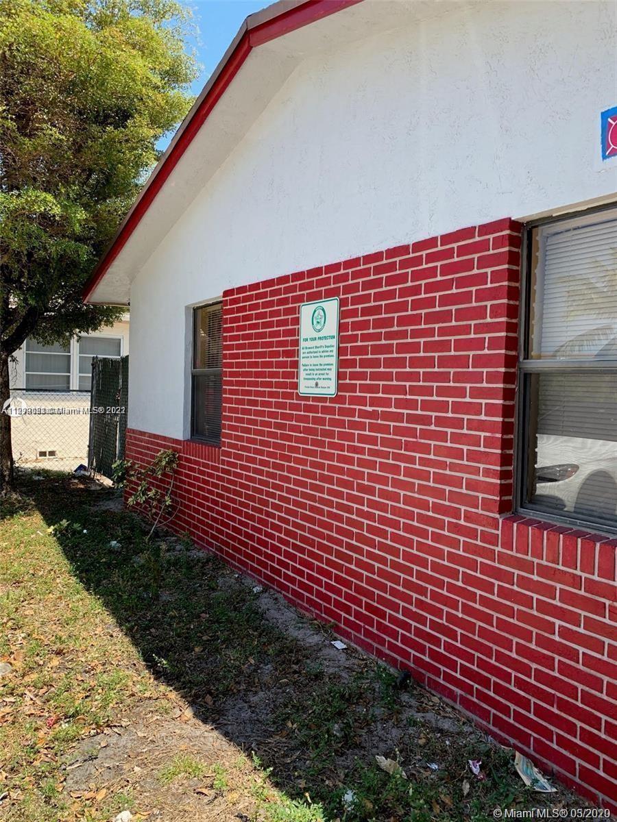 See details / 1976 sq. ft. $ 2022-12-08 0 Photo
