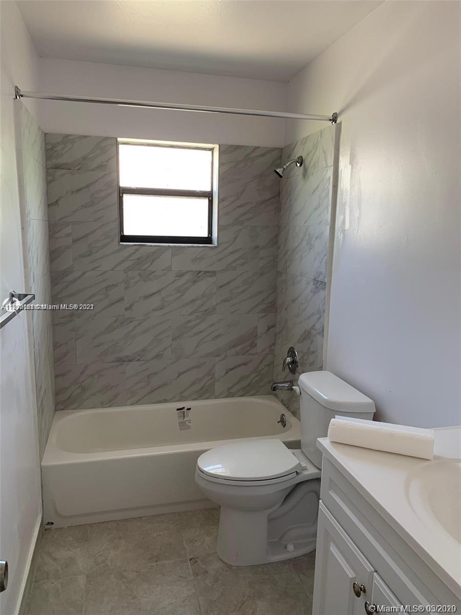 See details / 1976 sq. ft. $ 2022-12-08 0 Photo